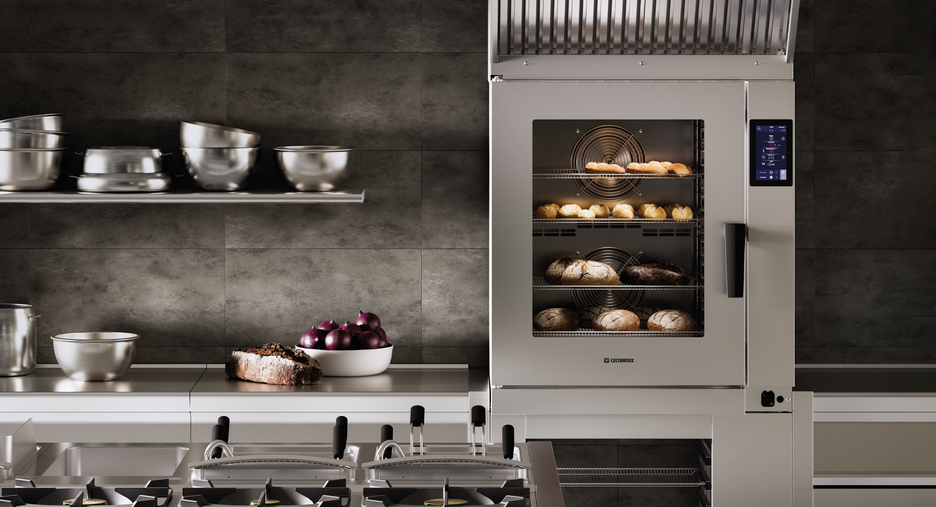 Cucina con pane che cuoce all'itnerno di un forno Tecnobake